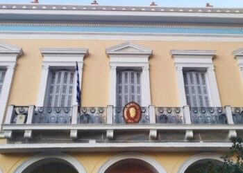 Εμπορικός Σύλλογος Πάτρας: «Το βιβλιοπωλείο δεν είναι σούπερ μάρκετ»