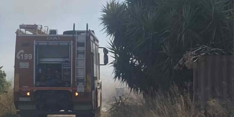 Μεγάλη φωτια και στον Γαλατά