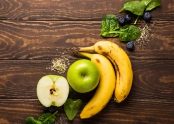 5 φυσικές λύσεις για να ανακουφιστείτε από τον πόνο στο στομάχι