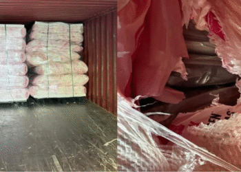 Πειραιάς: Κατάσχεση μισού τόνου κάνναβης στο λιμάνι – Τρεις συλλήψεις