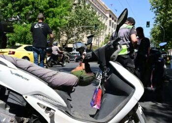 Πάνω από 3.000 παραβάσεις για κράνος σε μία εβδομάδα – Σοκαριστικά στοιχεία