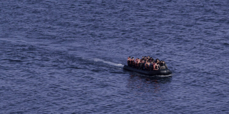 Χανιά: ακόμη 50 πρόσφυγες και μετανάστες σε παραλία