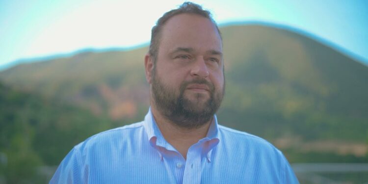 Αυτοψία Αϊβαλή σε Θεριανό-Καμίνια-Τσουκαλεϊκα: Ακόμη καίνε για 10η ημέρα.