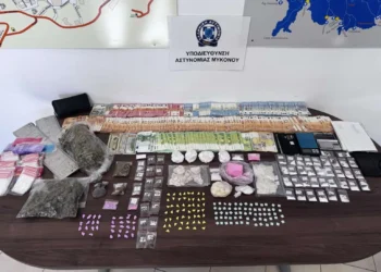 Μύκονος: κατάσχεση ροζ κοκαΐνης και χαπιών. Δύο συλλήψεις