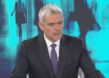 Καραγκούνης για το 13ωρο: Με το νέο νομοσχέδιο ο εργαζόμενος για κάθε μέρα μπορεί να αμείβεται 40% πάνω