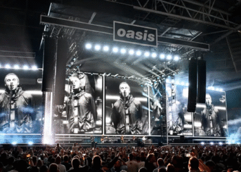 Τραγωδία σε συναυλία των Oasis: Νεκρός 40χρονος θαυμαστής μετά από πτώση 50 μέτρων