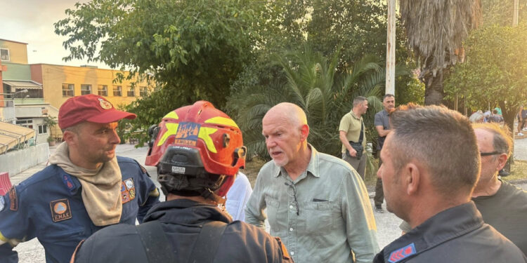 Κλιμάκιο του ΠΑΣΟΚ στις πυρόπληκτες περιοχές της Αιτωλ/νίας και της Αχαΐας