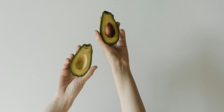 Οι τροφές που κρατούν νεανικό το δέρμα μας