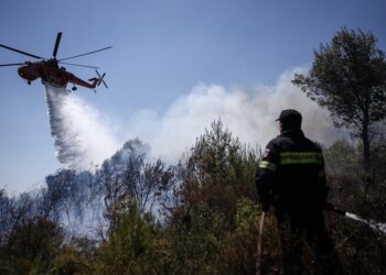 Πολύ υψηλός κίνδυνος πυρκαγιάς την Τρίτη (26/08) σε έξι περιοχές της χώρας