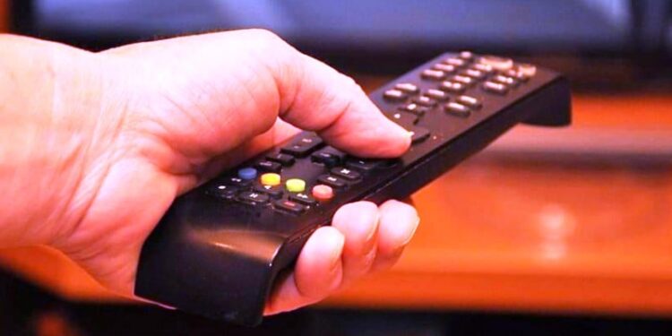 Δυτική Ελλάδα: Ελέγχονται 200 “πελάτες” του πρώην διαιτητή για το κύκλωμα πειρατικής συνδρομητικής