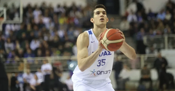 Εθνική Ελλάδας: Ο Ζούγρης υπέστη ήπια κάκωση