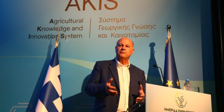 Κώστας Τσιάρας: Το AKIS είναι το μεγάλο βήμα που ενώνει το παρόν με το μέλλον του Έλληνα αγρότη- Είναι ένας ζωντανός θεσμός που στηρίζει τους παραγωγούς