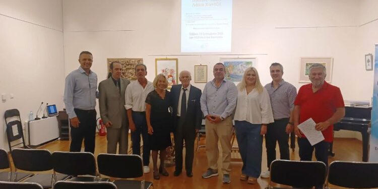 Συγκίνηση και θερμά χειροκροτήματα στην τιμητική εκδήλωση για τον λογοτέχνη – ποιητή Λάκη Χαντζή