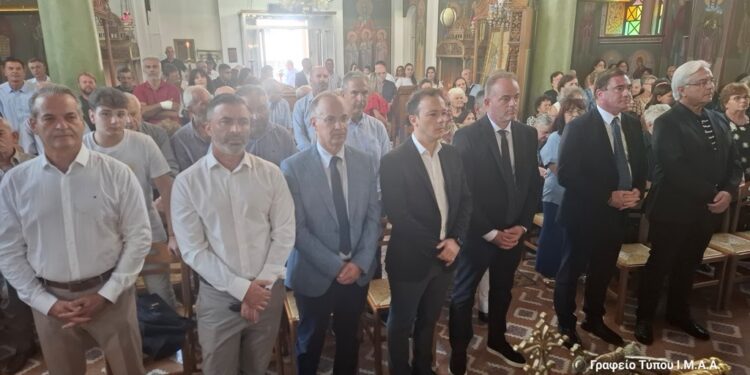 100 χρόνια ζωής για την Καμαρούλα Αγρινίου-Χειροτονία Πρεσβυτέρου Αμφιλοχίου Σταμουλακάτου