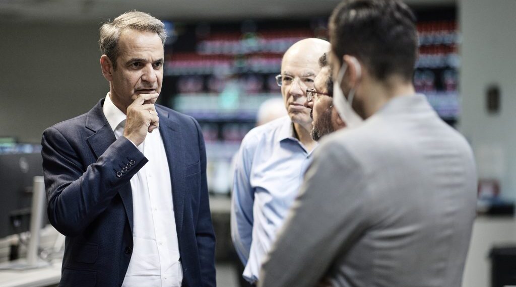 Επίσκεψη του πρωθυπουργού στο σταθμό του Μετρό Συντάγματος εν όψει της 24ωρης λειτουργίας