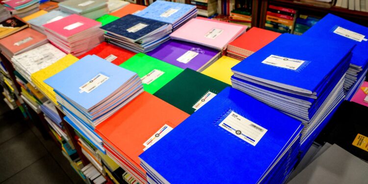 Ένωση Εργαζομένων Καταναλωτών Ελλάδας: Συμβουλές για την αγορά σχολικών ειδών