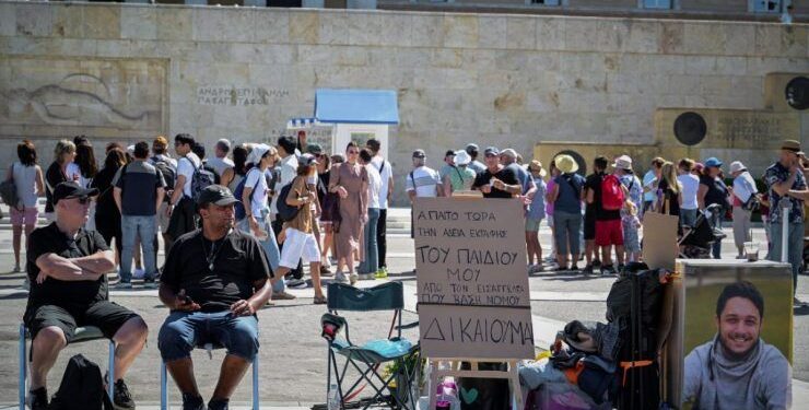 Συγκεντρώσεις αλληλεγγύης στους απεργούς πείνας σε Αγρίνιο & Μεσολόγγι την Κυριακή