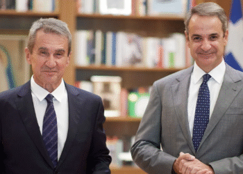 Στη Νέα Δημοκρατία προσχώρησε ο Ανδρέας Λοβέρδος