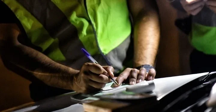 Σε ισχύ από σήμερα ο νέος ΚΟΚ – Αυστηρότερες ποινές για κινητό, ταχύτητα και αλκοόλ