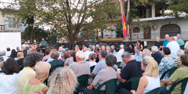 Τιμή στα 81 χρόνια της απελευθέρωσης του Αγρινίου από τα γερμανικά – ναζιστικά στρατεύματα, από τον Ε.Λ.Α.Σ., με μια μαζική εκδήλωση στην Αγία Τριάδα στο μνημείο των 120 κομμουνιστών – αγωνιστών