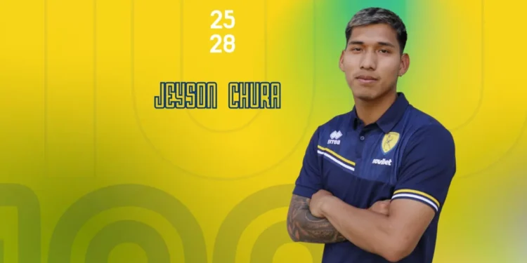 Ο Παναιτωλικός ανακοίνωσε και επίσημα την απόκτηση του 23χρονου Βολιβιανού μέσου, Τζέισον Τσούρα