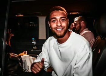 Στην Αθήνα ο Σίριλ Ντέσερς: «Ήρθα για γκολ στα ντέρμπι και την Ευρώπη»