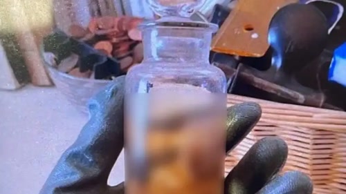 Μακάβριο εύρημα σε διαμέρισμα: Ανθρώπινο έμβρυο βρέθηκε σε βάζο