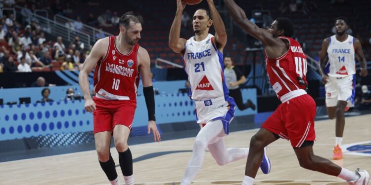 Νέα «βόμβα» στο Ευρωμπάσκετ, η Γεωργία πέταξε με 80-70 εκτός οκτάδας τη Γαλλία