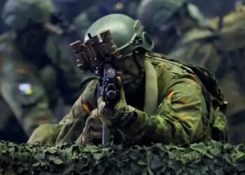 Γερμανία: Αρχηγός στρατού ζητά υπερδιπλάσιες δυνάμεις – Άλλοι 100.000 στρατιώτες απαραίτητοι