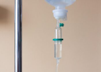 Τατόι: Ηλεκτροπληξία μικρού παιδιού από γυμνά καλώδια σε πάρκο– Στο νοσοκομείο και η μητέρα