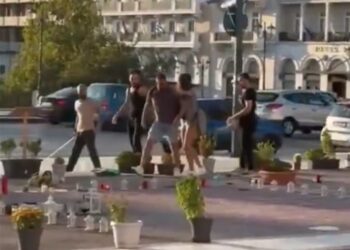 Συμπλοκή στο Σύνταγμα: Ταυτοποιήθηκε Ισραηλινός λοχίας των IDF – Ζητείται διερεύνηση για εγκλήματα πολέμου