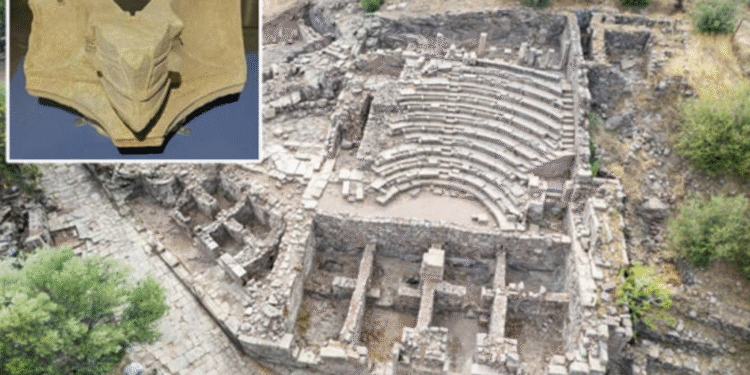 Ανακάλυψη  ηλιακού ρολογιού 2.200 ετών  σε αρχαία ελληνική πόλη