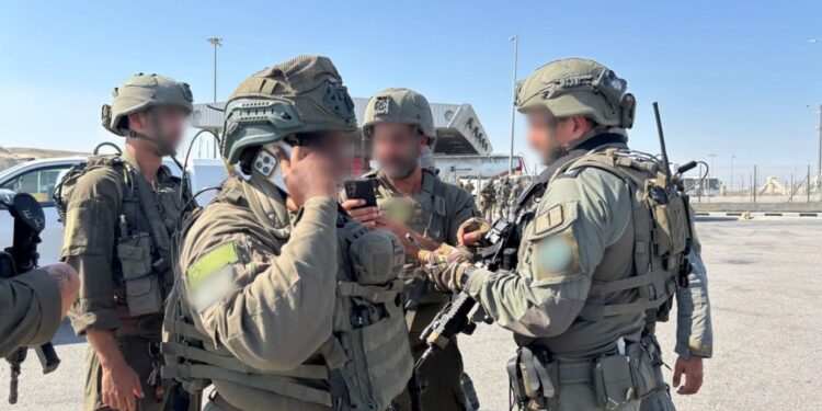 Το Ισραήλ έκλεισε σήμερα το μοναδικό πέρασμα μεταξύ της υπό ισραηλινή κατοχή Δυτικής Όχθης και της Ιορδανίας