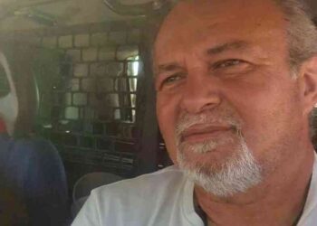 Μεσολόγγι: Σοκ από τον ξαφνικό θάνατο του κάμεραμαν Γιώργου Παυλάκη – Κατέρρευσε την ώρα του ρεπορτάζ