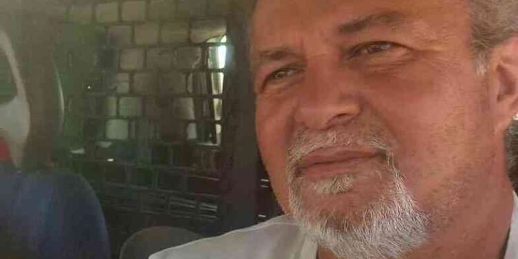 Μεσολόγγι: Σοκ από τον ξαφνικό θάνατο του κάμεραμαν Γιώργου Παυλάκη – Κατέρρευσε την ώρα του ρεπορτάζ