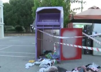 Γλυφάδα: Άνδρας βρέθηκε νεκρός σε κάδο ανακύκλωσης ρούχων