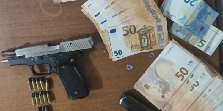 Καλλιθέα: Παράνομο καζίνο εντός καφετέρειας. Συλλήψεις