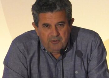 Δικαιώθηκε στο Εφετείο ο Π.Κατσούλης & επιστρέφει στις τάξεις του δημόσιου σχολείου