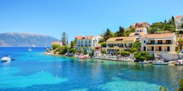 Διεθνής ανάδειξη για Φολέγανδρο και Κεφαλονιά σε μεγάλα γαλλικά μέσα