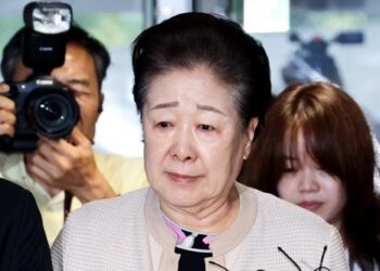 Νότια Κορέα: Εισαγγελικό αίτημα για σύλληψη της ηγέτιδας της «Εκκλησίας της Ενότητας»