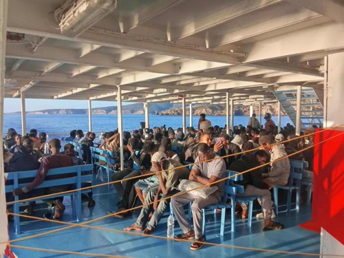 Γαύδος: Νέα επιχείρηση διάσωσης μεταναστών – Εντοπίστηκαν και 7 Παλαιστίνιοι