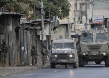 Οι ισραηλινές αρχές κατεδαφίζουν οικίες Παλαιστινίων δραστών της επίθεσης στην Ιερουσαλήμ