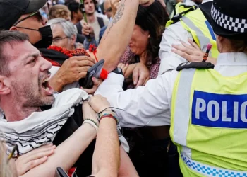 Λονδίνο: Σύλληψη πάνω από 400 διαδηλωτών σε συγκέντρωση υπέρ της Palestine Action