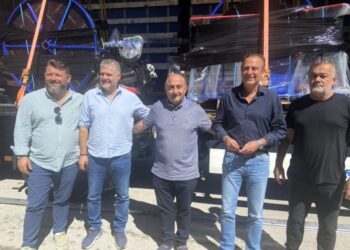 Στήριξη της ελληνικής μειονότητας στην Αλβανία: ΠΕΔ Θεσσαλίας προσφέρει παιδικές χαρές