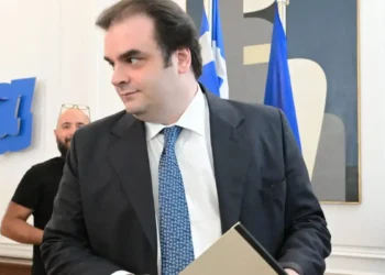 Συνάντηση του Υπουργού Εθνικής Οικονομίας και Οικονομικών Κυριάκου Πιερρακάκη με την ΠΟΜΙΔΑ