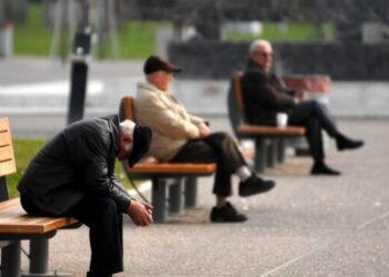 Κατάργηση προσωπικής διαφοράς στις συντάξεις σε δύο δόσεις