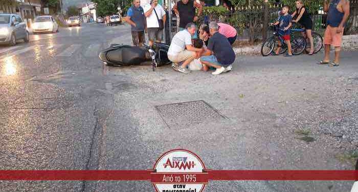 Τροχαίο ατύχημα στο Ξηροπήγαδο Ναυπάκτου – Σύγκρουση δικύκλου με τρακτέρ