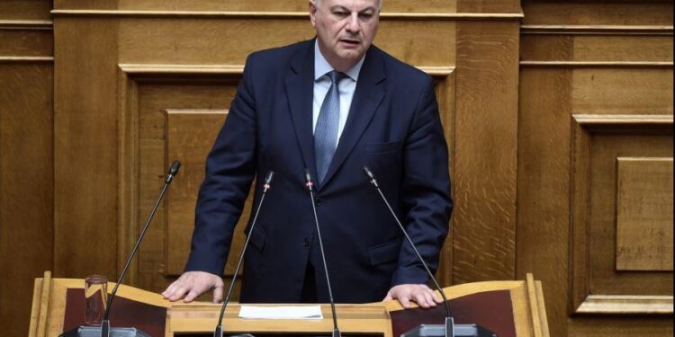 Τσιάρας: Εμβολιασμός για ευλογιά μόνο μετά από επιστημονική τεκμηρίωση. Να φανερώνονται τα κρούσματα από τους κτηνοτρόφους