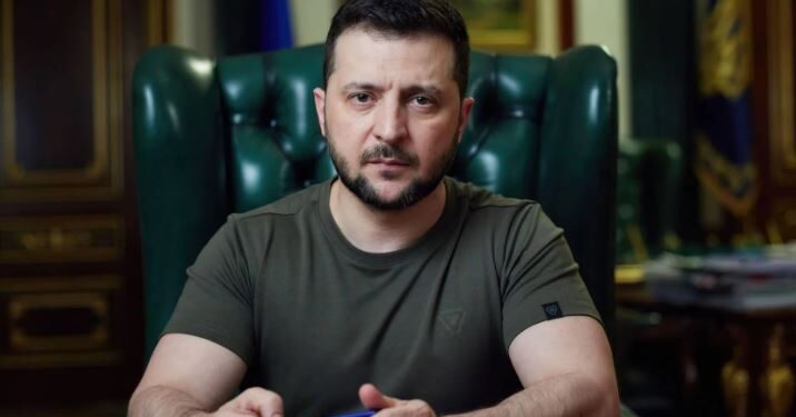 Βολοντίμιρ Ζελένσκι: Οι πύραυλοι για τα δυτικά συστήματα αντιαεροπορικής άμυνας συμπεριλαμβάνονται στην πρώτη αποστολή αμερικανικών όπλων