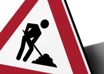 Ναυπακτία: Επανέναρξη εργασιών για την αντικατάσταση του αμιαντοσωλήνα στην οδό Αθανασιάδη Νόβα